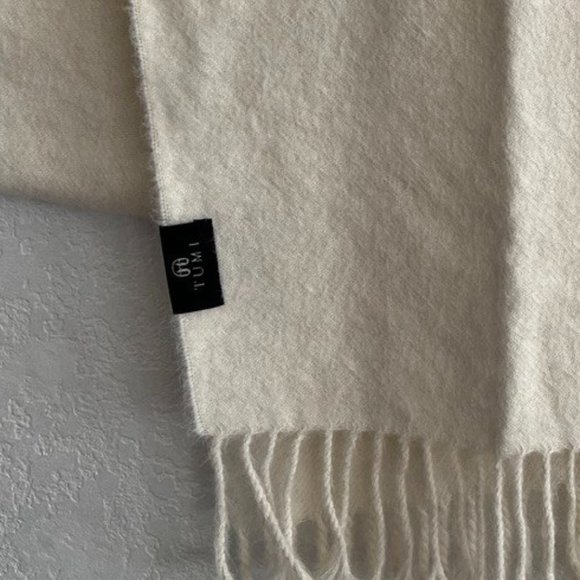 Tumi Scarf Pure Peruvian Baby Alpaca - Picture 3 of 4